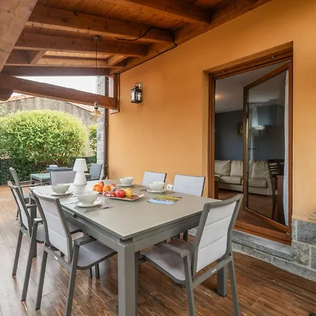 Traudel En Poo De * Llanes