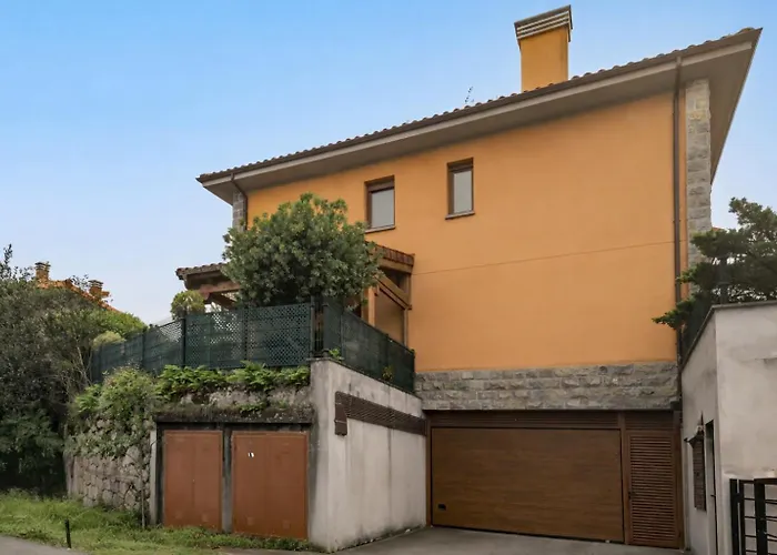 Traudel En Poo De Llanes